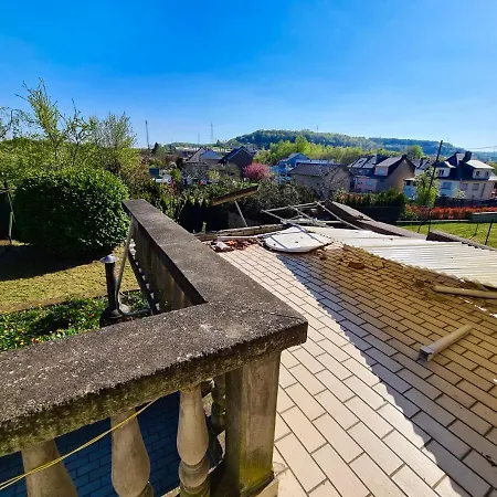 Entire 3br House W/ Big Garden And Parking Hébergement de vacances